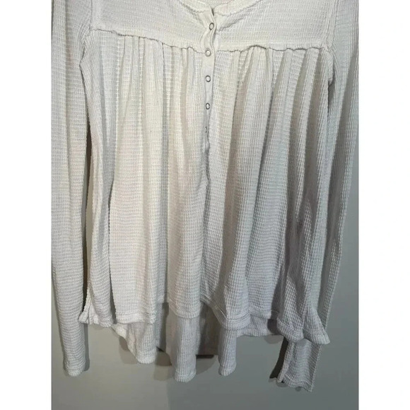 We The Free Kai Thermal Henley Top in White - Picture 3 of 12